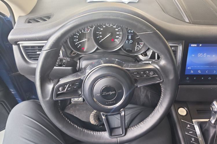 Used Zotye SR9 2017 2.0T Automatic Ultimate Road Edition
