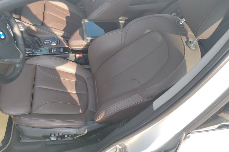 Used BMW X1 2016 xDrive20Li Luxury Model