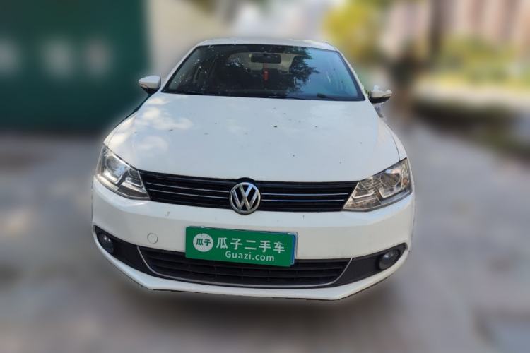 Used Volkswagen Sagitar 2014 1.6L Manual Fashion Edition