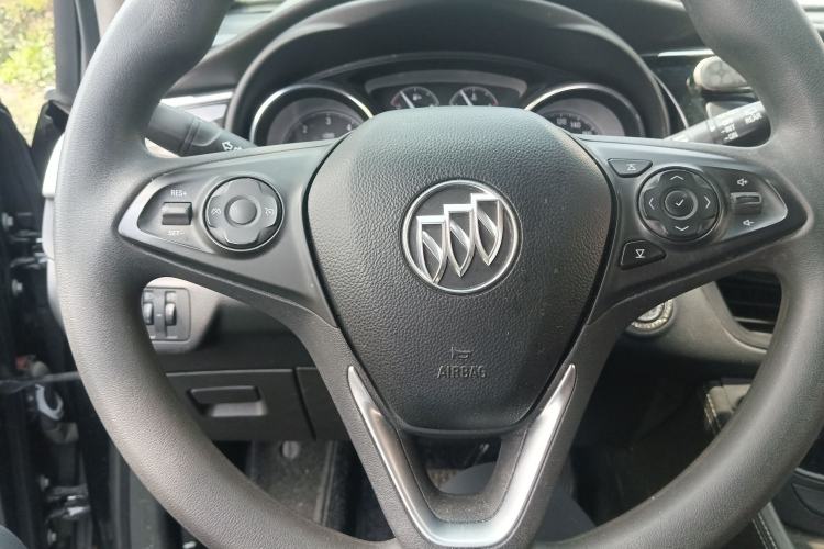 Used Buick Envision 2020 20T Two-Wheel Drive Leading Version Steering Wheel
