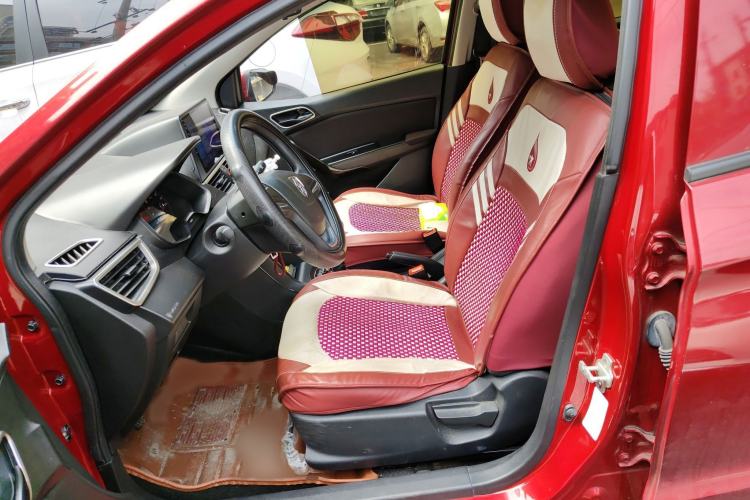 Used Baojun 310 2016 1.2L manual Comfort trim level Left Front Seat