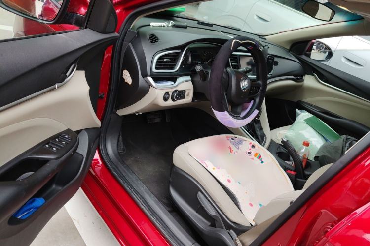 Used Buick GT 2015 15N Automatic Elite Version
