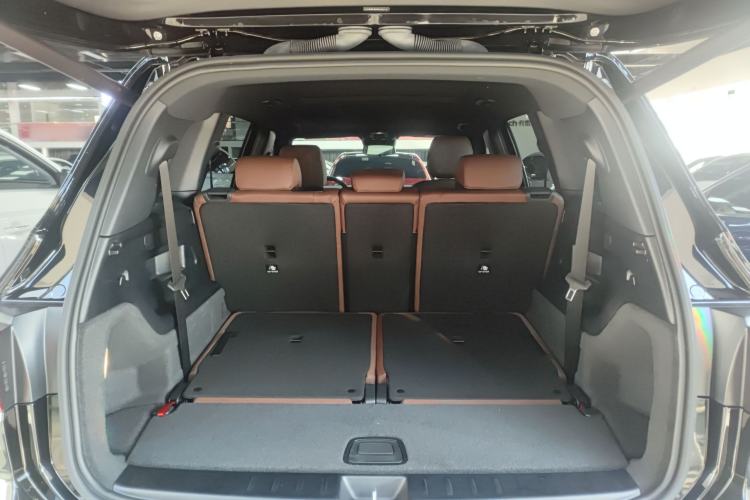 Used Mercedes-Benz GLB 2024 GLB 200 Fashion Model Trunk