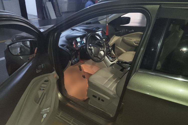 Used Ford Kuga 2013 2.0L GTDi Four-Wheel-Drive Elite Model