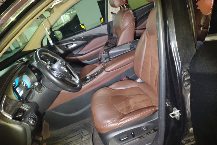 Used Buick Envision 2016 20T Two-Wheel-Drive Elite Model