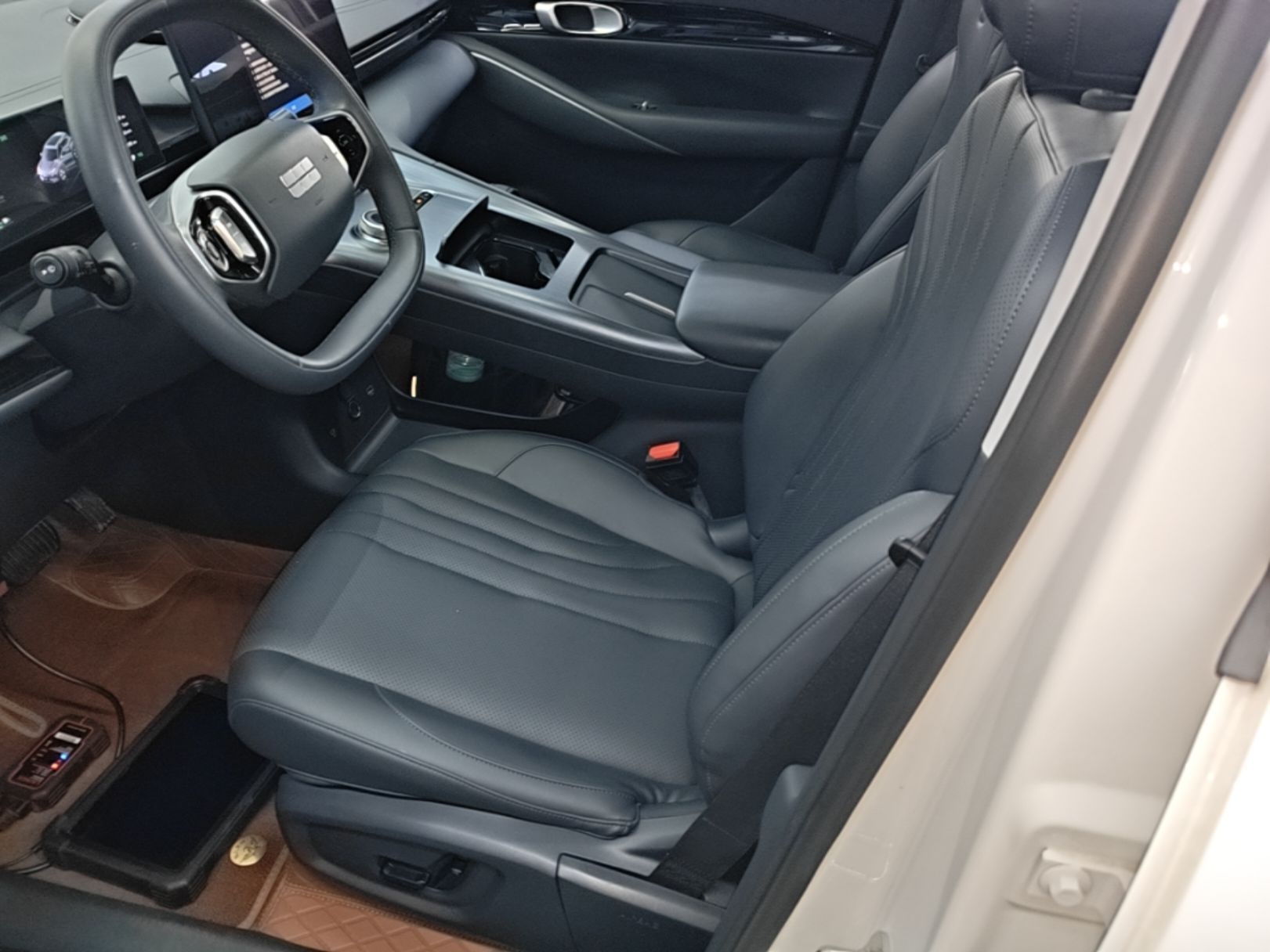 Geely Galaxy E5 2024 440km Launch Edition — снимка 17
