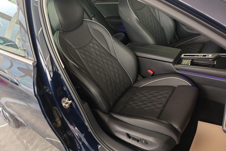 Used Volkswagen Magotan 2024 380TSI DSG Ultimate Edition