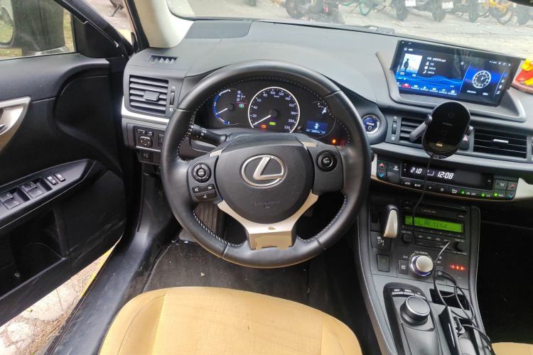 Used Lexus CT 2014 CT200h Elite Edition Monochrome
