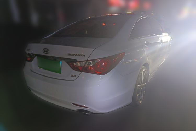 Used Hyundai Sonata 2013 2.4L Automatic Luxury Version China IV Standard