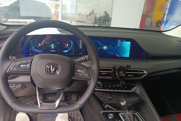 Used Changan Eado 2021 PLUS Blue Whale NE 1.4T GDI DCT Prestige Model
