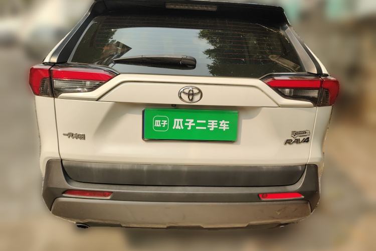 Used Toyota RAV4 2020 2.0L CVT Two-Wheel Drive Fashion PLUS Edition
