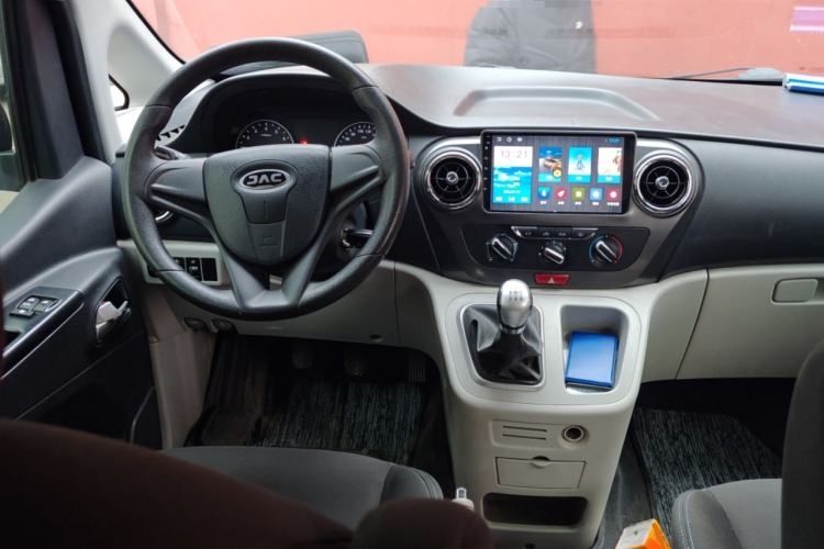 Used JAC Refine M3 2019 PLUS IKEA Edition 1.8L Luxury 9-Seater
