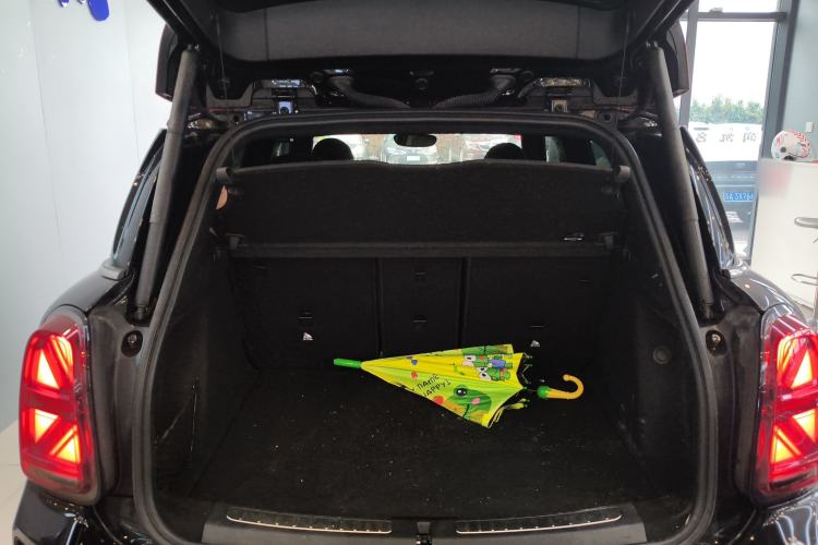 Used MINI JCM COUNTRYMAN 2022 2.0T JOHN COOPER WORKS ALL-IN Trunk