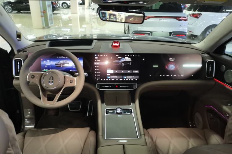 Used Hima AITO M9 2025 Extended-Range Ultra Version 52 kWh 5-Seater Edition