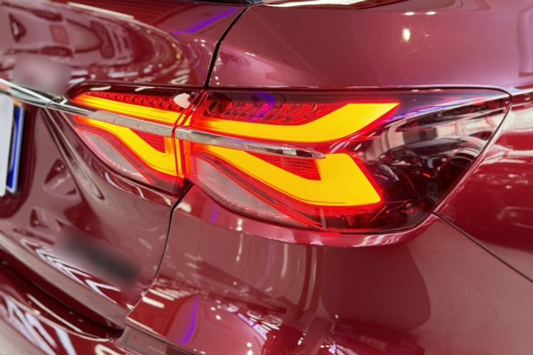 Used Chevrolet Monza 2019 RS 330T Automatic Comfort Edition China VI Standard
