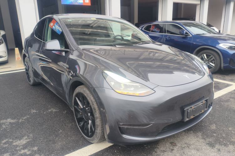 Used Tesla Model Y 2021 Long-Range All-Wheel-Drive Version