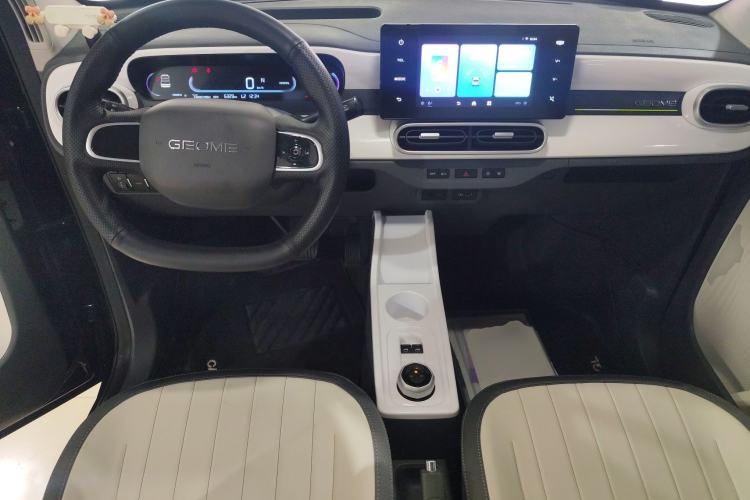 Used Geely Galaxy Panda 2025 210km Panda Kart Center Console