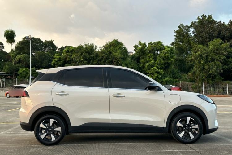 Used Wuling Bingo PLUS 2024 330 km Range Five-Seater Version