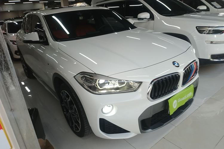 Used BMW X2 2018 sDrive25i Luxury Model with M Off-Road Package China V Emission Standard
