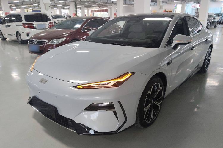 Used Geely Galaxy E8 2025 700 km Long-Range Intelligent Driving Version