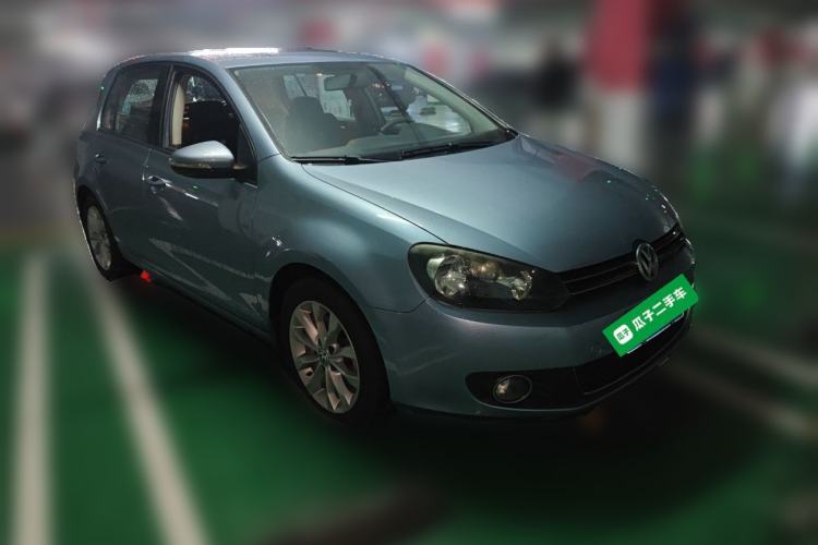 Used Volkswagen Golf 2010 1.4 TSI Manual Comfort Model Front Right 45 Deg