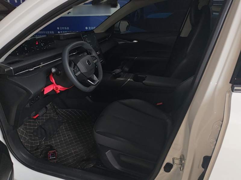 Used CHANGAN Eado 2025 Blue Whale 1.5T 500Bar Prestige Model — 14