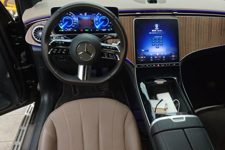Used Mercedes-Benz EQE SUV 2024 350 4MATIC Pioneer Edition