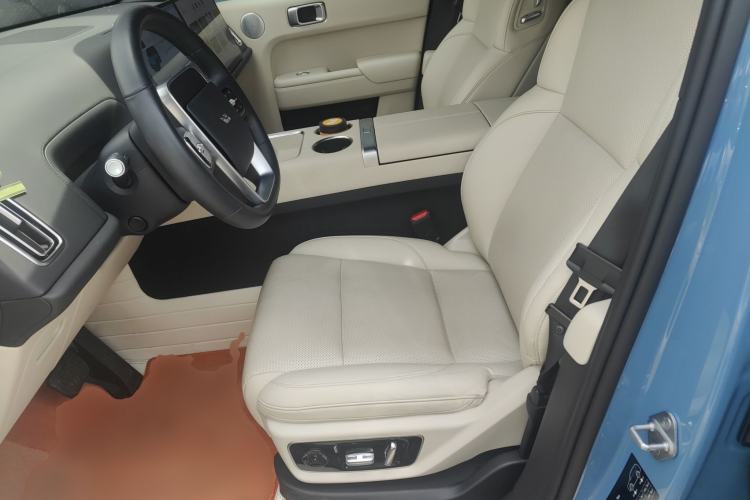 Used Li Auto L7 2023 Pro Model
