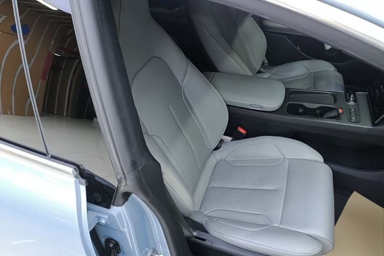 Used Nio ET5T 2024 75kWh Touring Right Front Seat