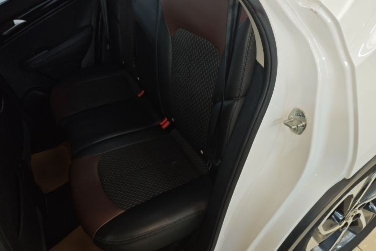 Used Dongfeng Aeolus AX5 2017 1.4T Automatic Quyue Model
