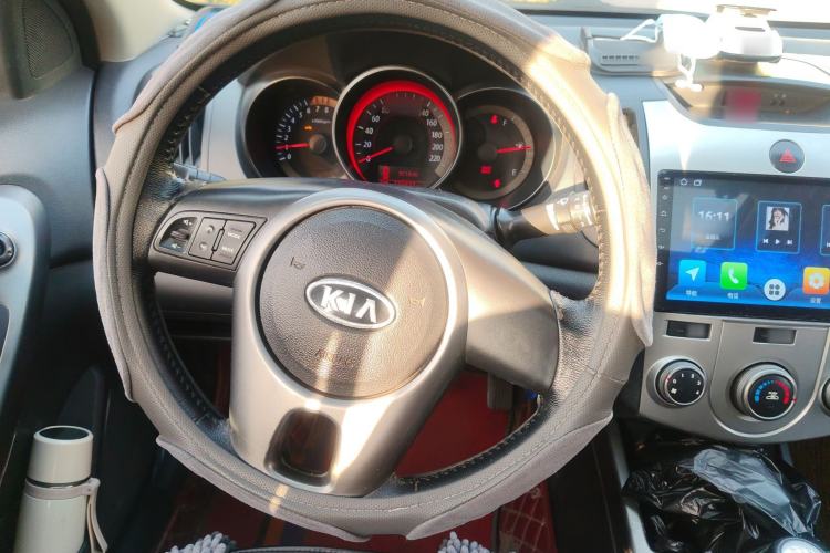 Used Kia Forte 2011 1.6L MT GLS