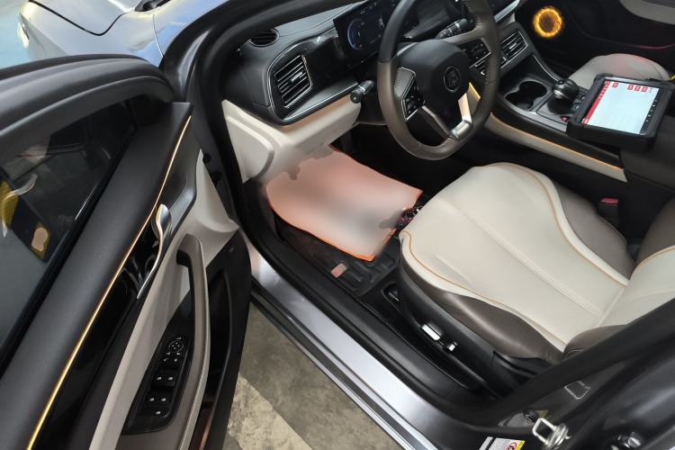 Used BYD Qin PLUS 2023 Champion Edition DM-i 120KM Beyond Model
