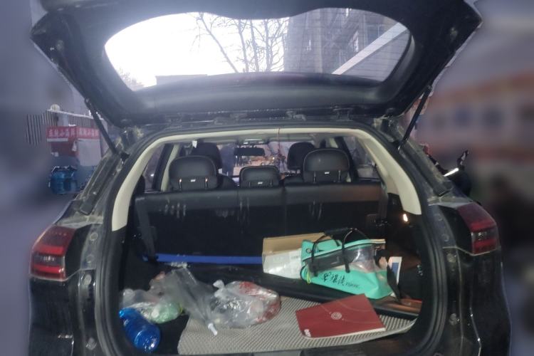 Used Geely Auto Emgrand X7 Sport 2016 1.8TD Automatic ZhiShang Model Trunk