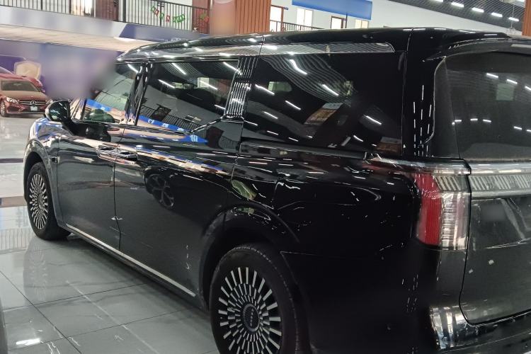 Used Zeekr 009 2024 Six-Seat Executive Version 4WD 140 kWh