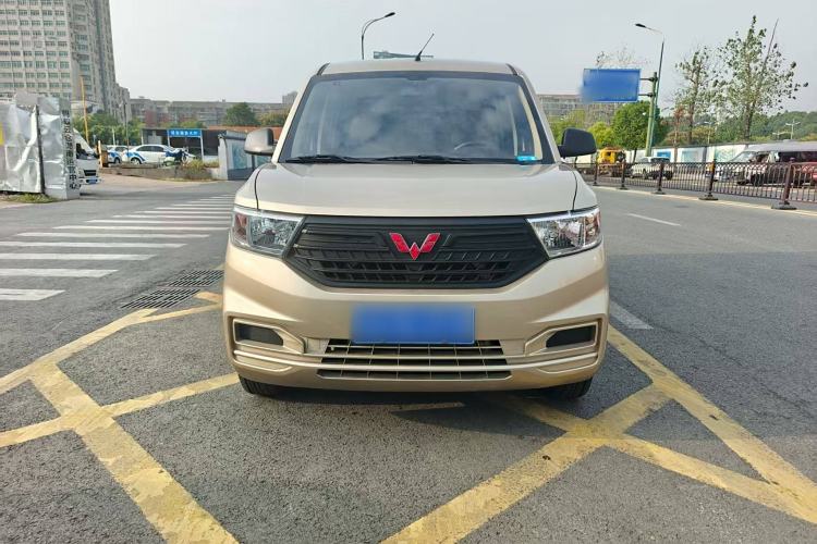 Used Wuling Hongguang V 2022 1.5L Jingqu Edition Electric-Assist LAR