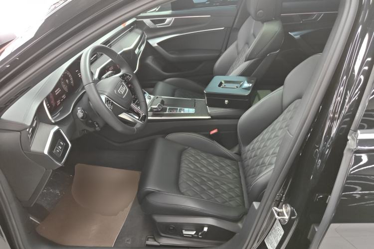 Used Audi A6L 2025 Restyled 45 TFSI quattro Prestige Dynamic Edition