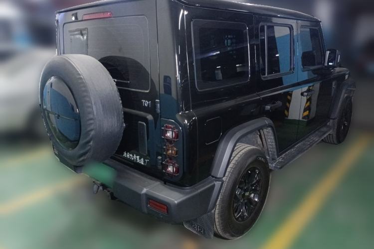 Used 212 T01 2024 2.0T Explorer