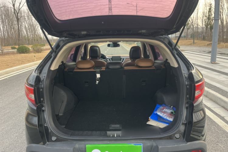 Used Soueast DX7 2015 1.5T Automatic Luxury Model
