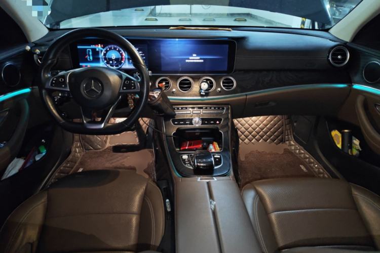 Used Mercedes-Benz E-Class 2017 E 300 L Sporty and Stylish Model
