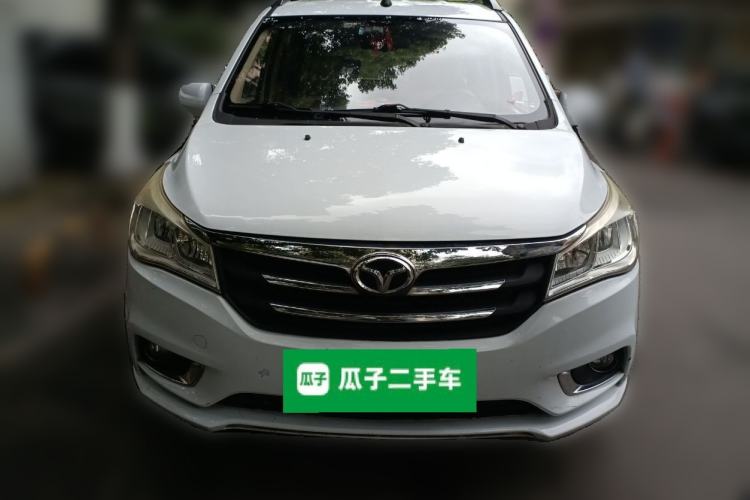 Used FAW Yingzhi 737 2015 1.5L Manual Deluxe Navigation Version
