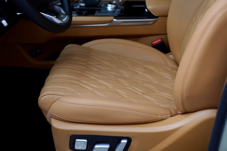 Used Tank 500 New Energy 2023 Hi4-T
