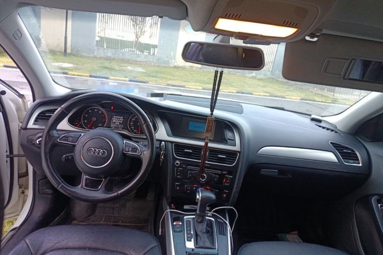 Used Audi A4L 2013 35 TFSI Automatic Standard Model
