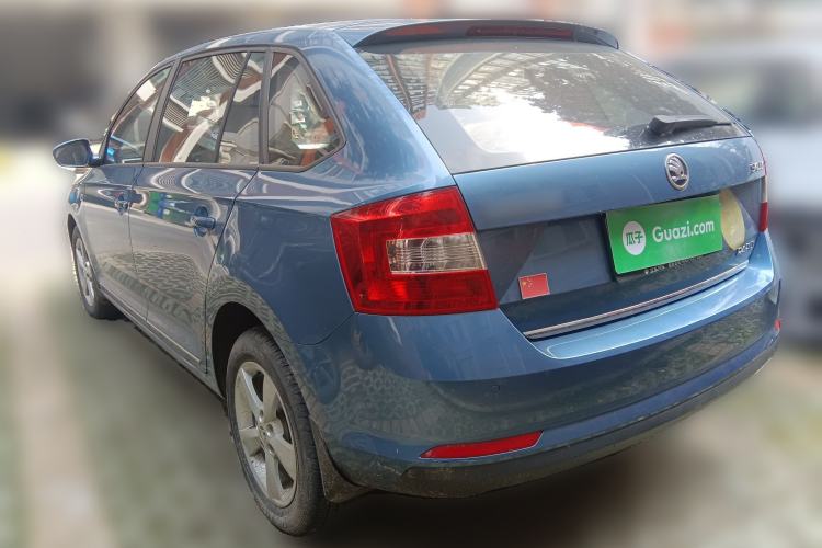 Used Skoda Rapid Spaceback 2014 1.6L Automatic Enjoyment Edition
