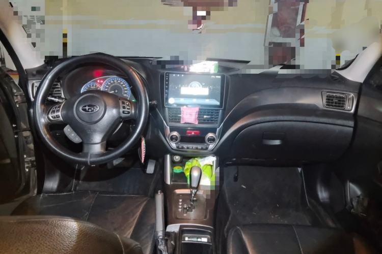 Used Subaru Forester 2011 2.5XS Automatic Luxury Edition Center Console