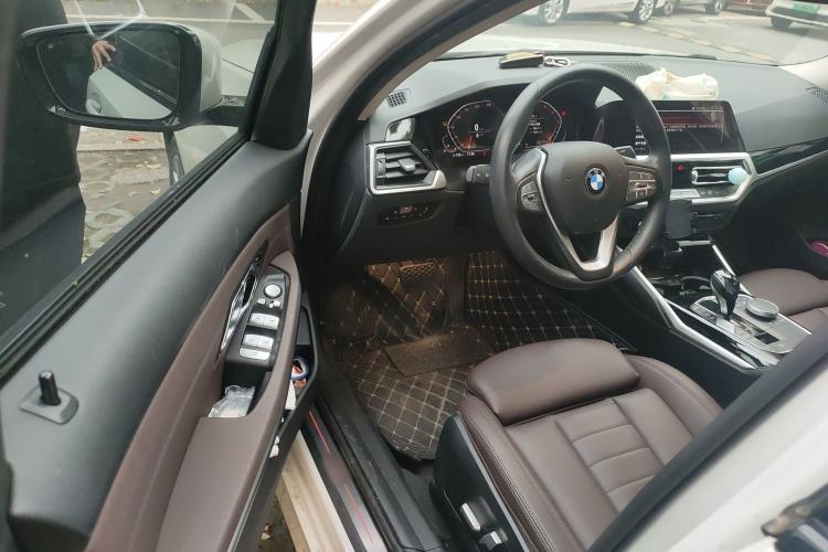 Used BMW 3 Series 2020 320i Sport Package
