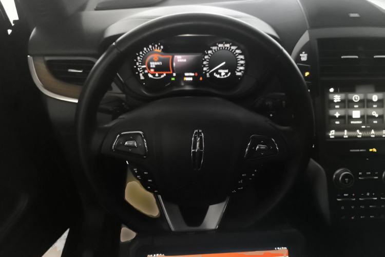 Used Lincoln MKC 2017 2.0T Four-Wheel Drive Zunya Edition
