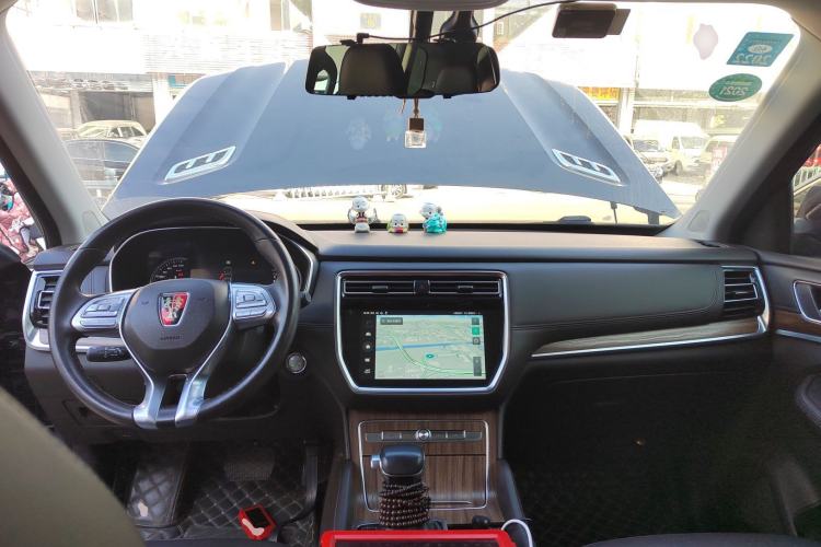 Used Roewe RX8 2019 30T Smart Connectivity Two-Wheel Drive Supreme Flagship Edition