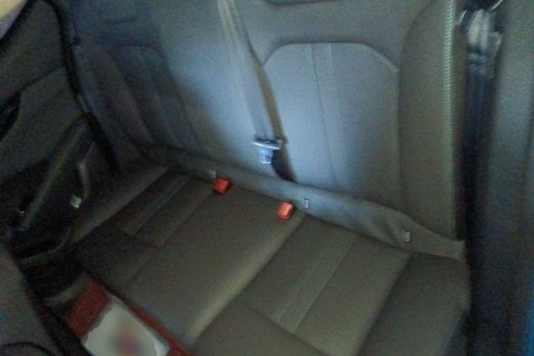 Used Dongfeng Aeolus Yixuan 2021 230T Automatic Chasing Shadow Edition Left Rear Seat