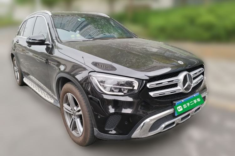 Used Mercedes-Benz GLC 2021 GLC 260 L 4MATIC Dynamic Edition Front Right 45 Deg