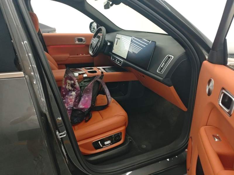 Used Li Auto L9 2025 Ultra Smart Refreshed Edition — 24